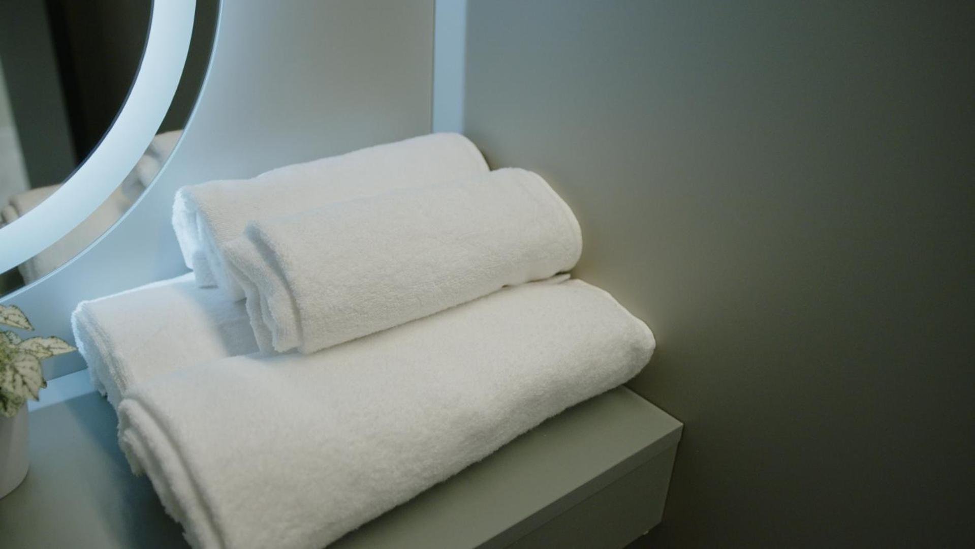 Superlativo Trinidad Capsule hotel Malaga