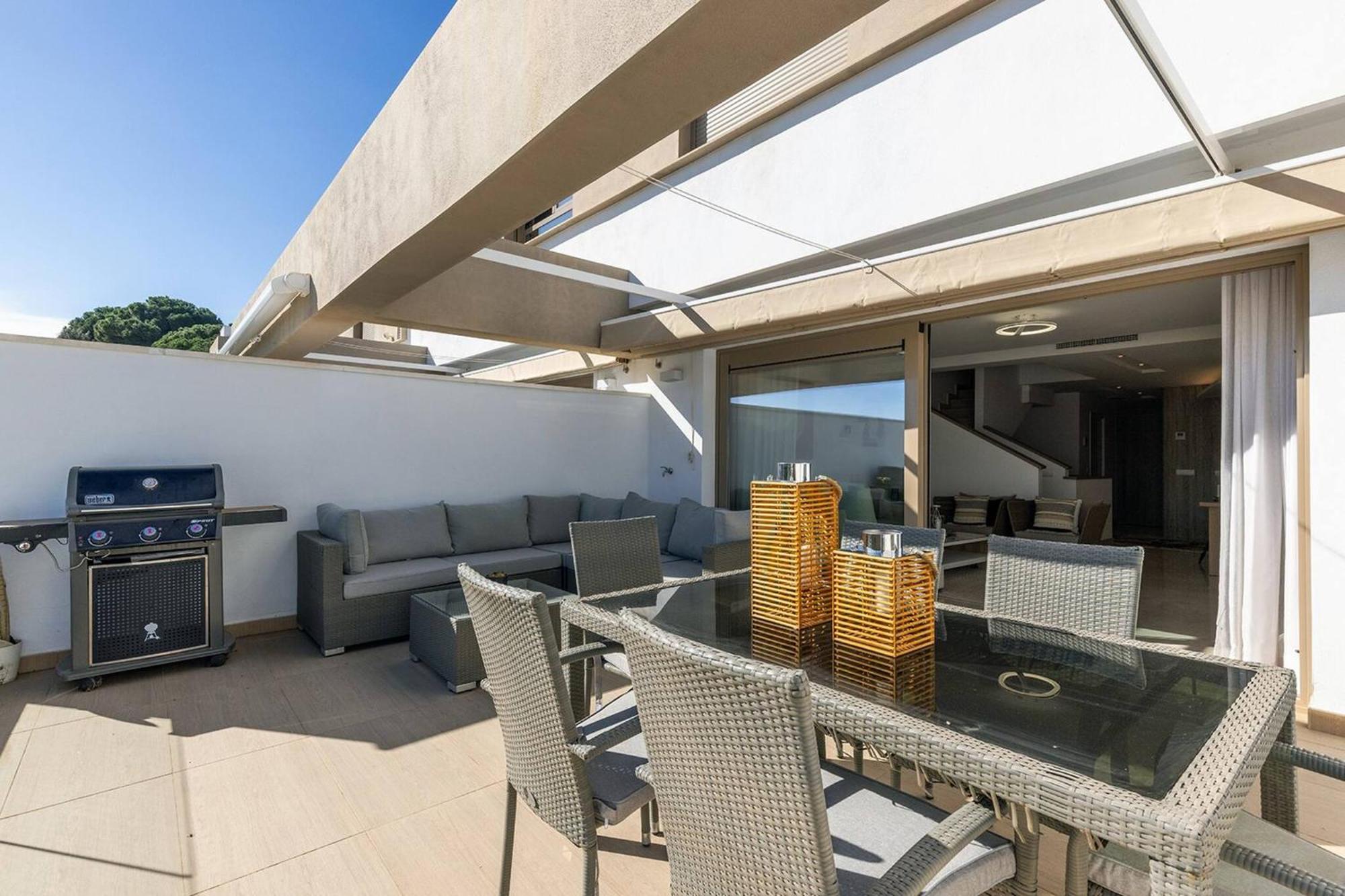 007 Modern 3 Bed Frontline Golf Townhouse In La Cala Golf With Mountain Views