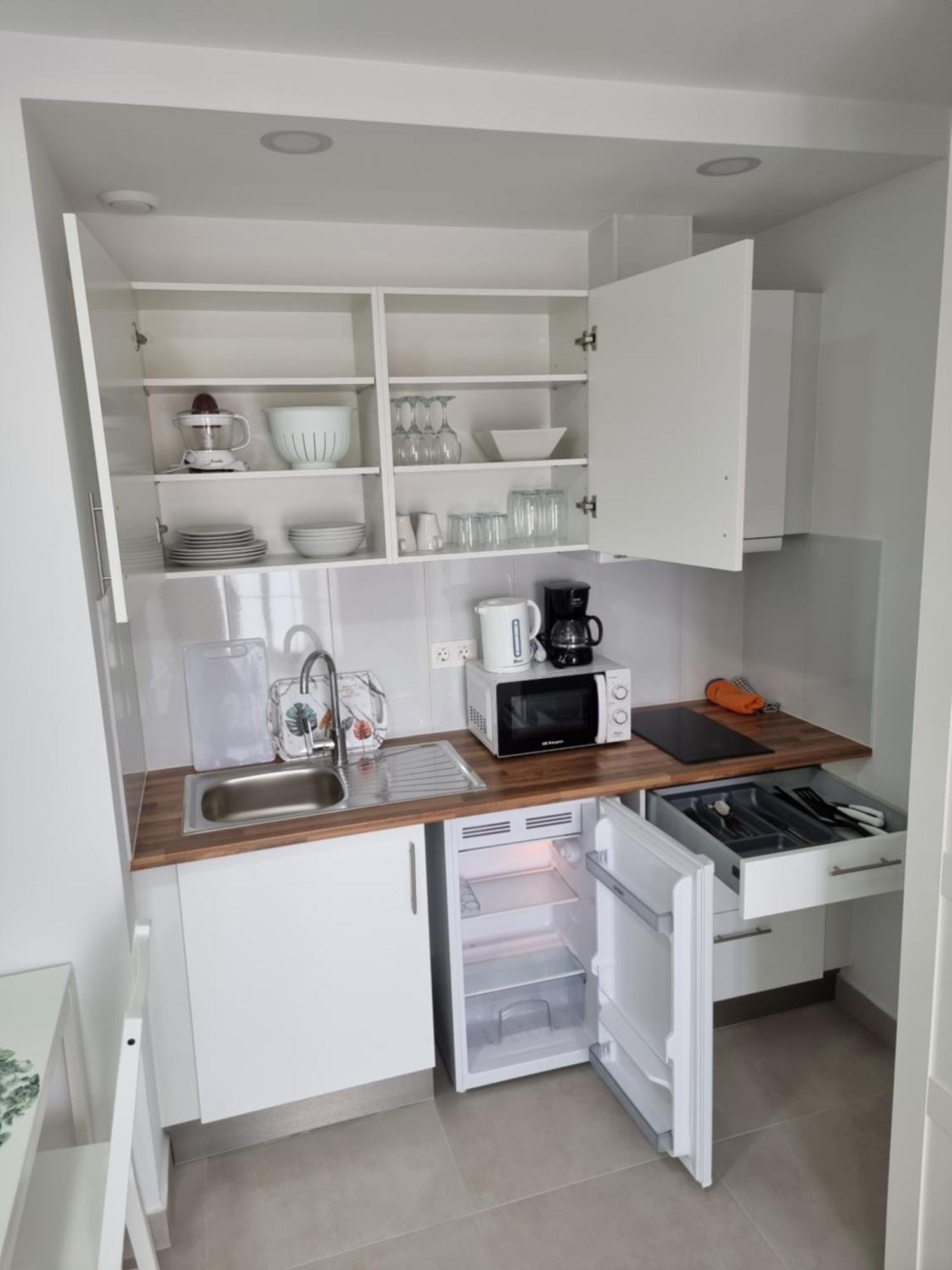 Zanca Center Free Luggage Storage Apartment