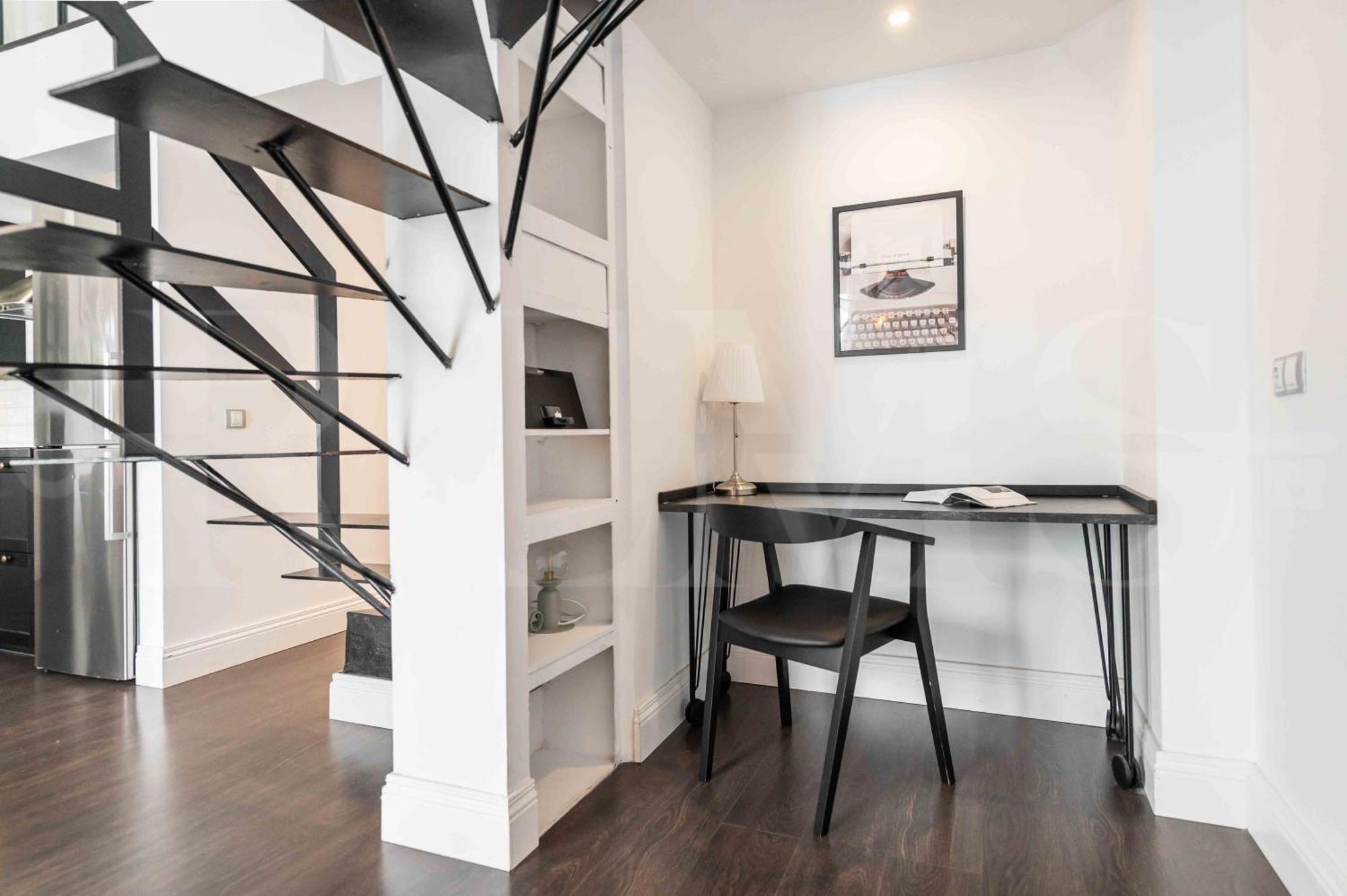 Apartment Bright Spacious Duplex With Terrace By Rems