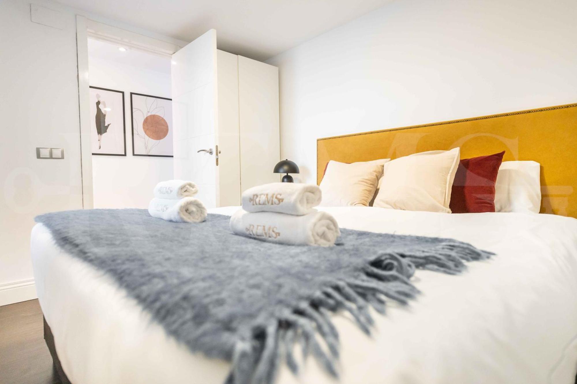 Bright Spacious Duplex With Terrace By Rems Apartment Malaga