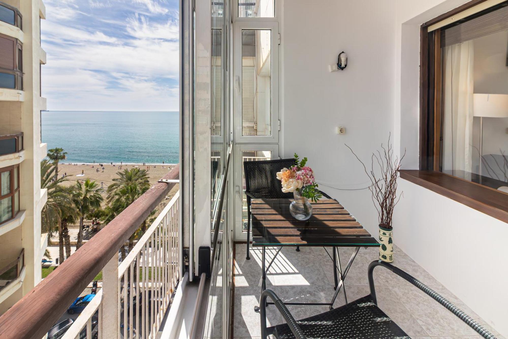 Sea & Wave Malagueta Apartment Malaga