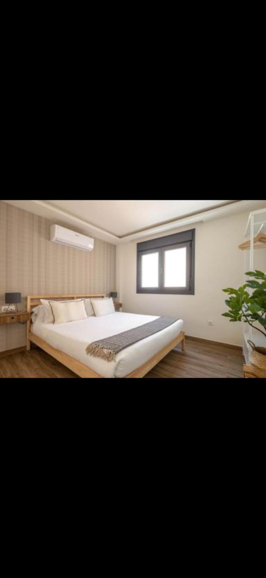 Pedregalejo Apartment *