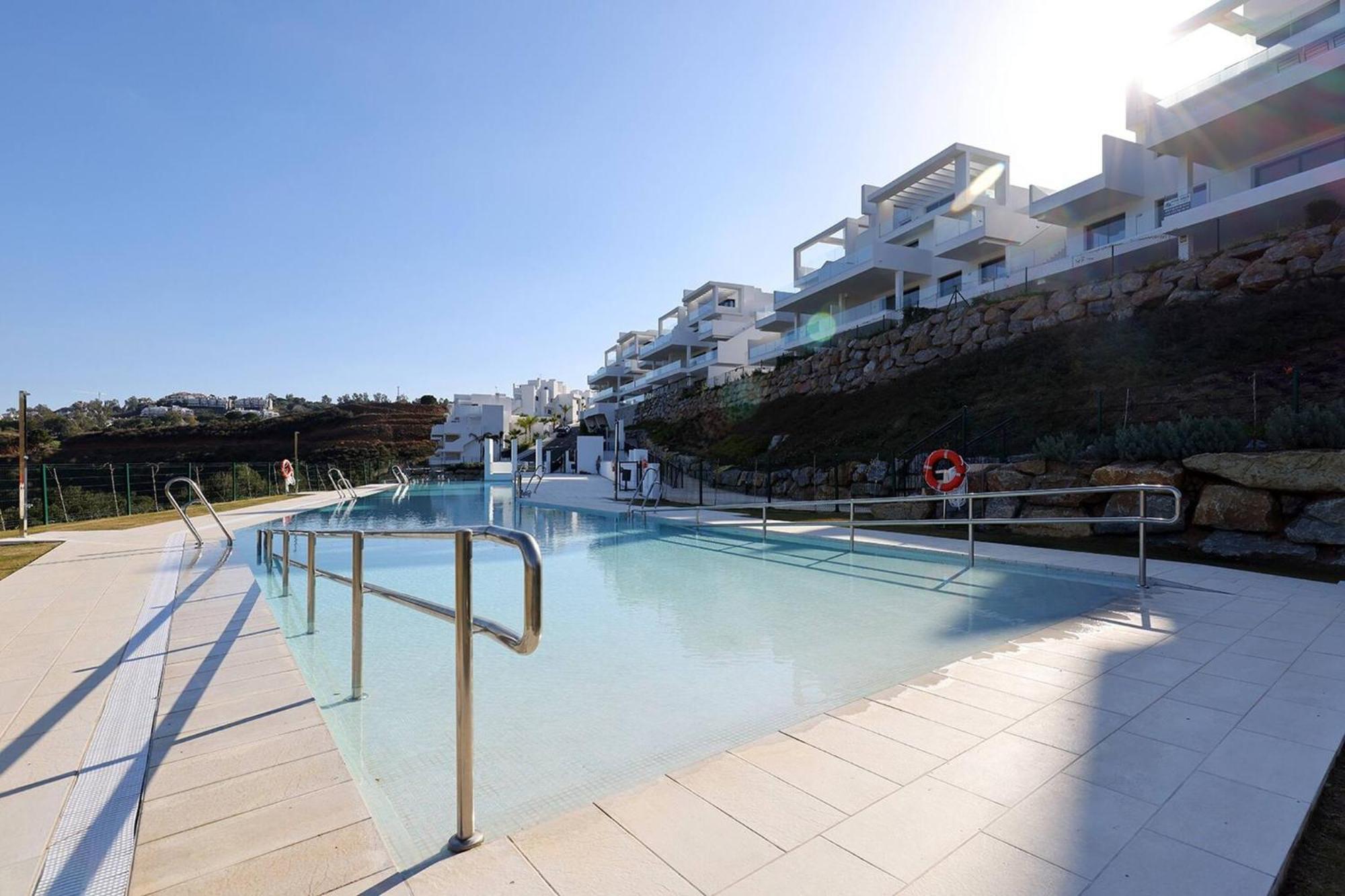 085 Modern In Trendy La Cala Golf Malaga
