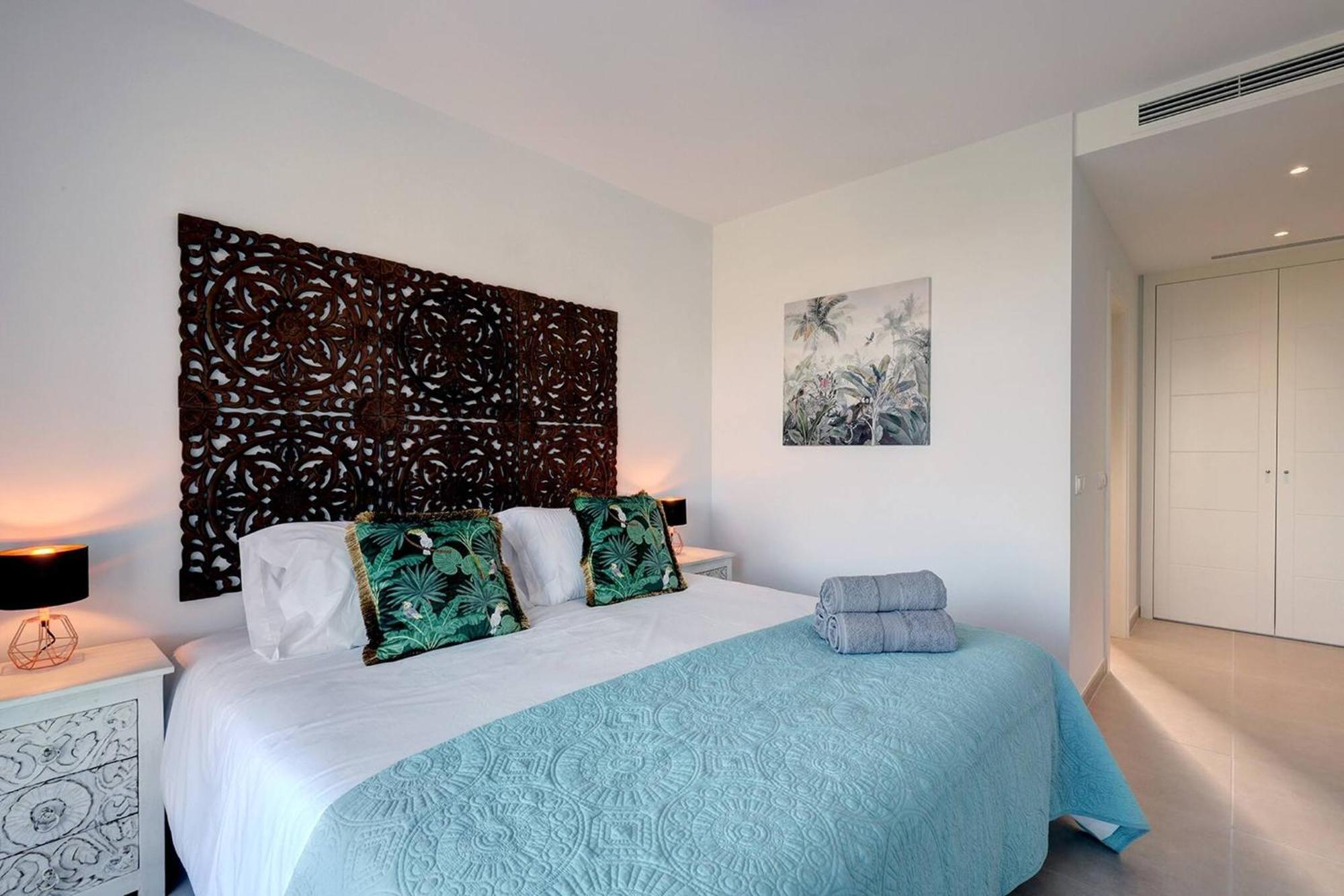 085 Modern In Trendy La Cala Golf Apartment *