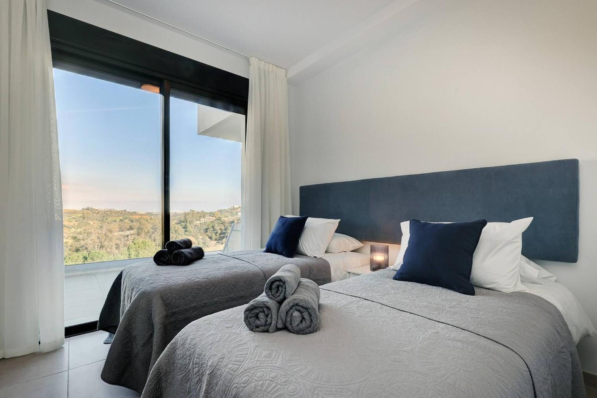085 Modern In Trendy La Cala Golf Malaga