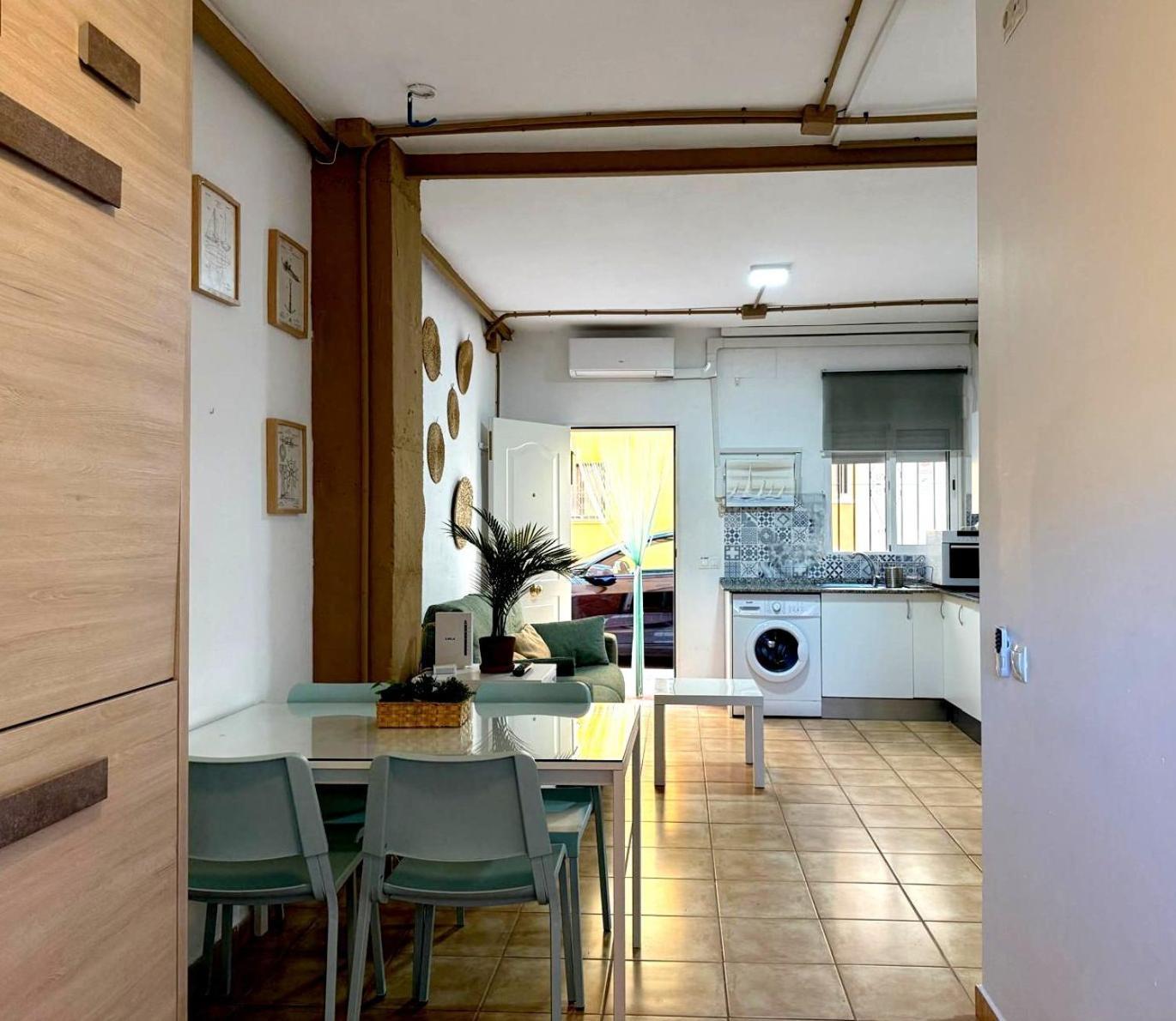 Apartment Huelin, A 5 Minutos A Pie De La Playa Málaga