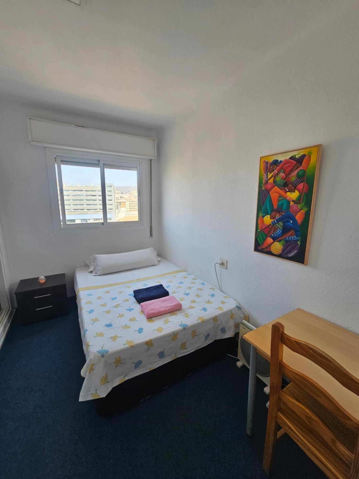 Privada Centro Cerca Tren Maria Zambrano Y Playa Muy Buena Conexion Wifi Privatunterkunft *
