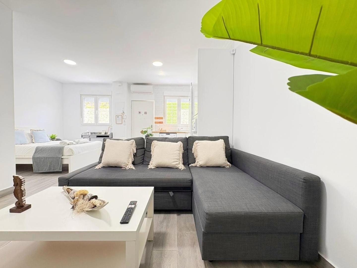 La Paloma B - En Apartment Malaga