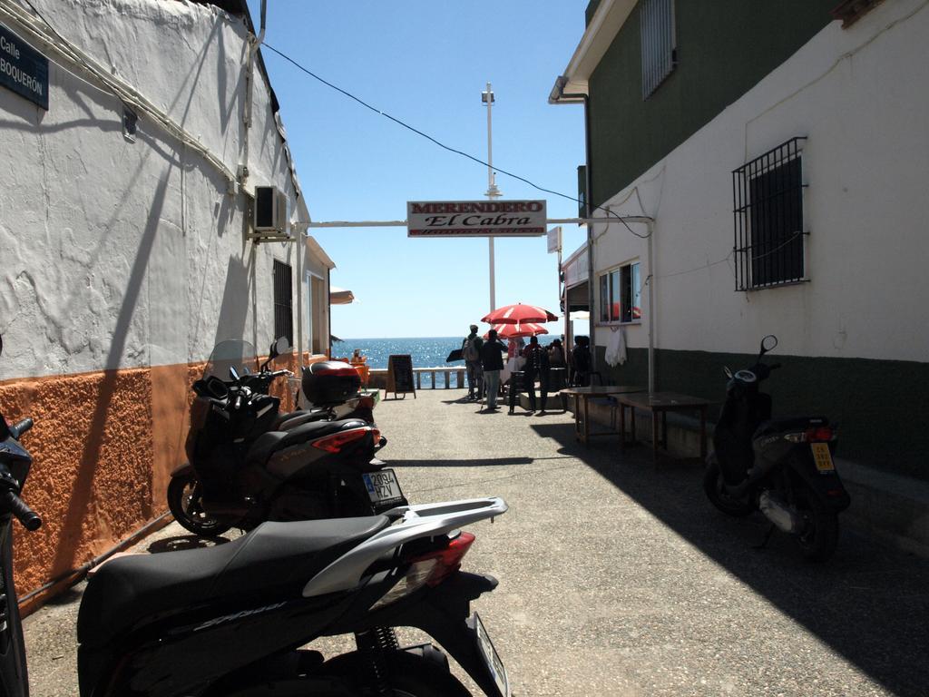 Apartamento Malagaonbeach 1 - Two Bedrooms - Up To 3 People - 10 Meters Málaga