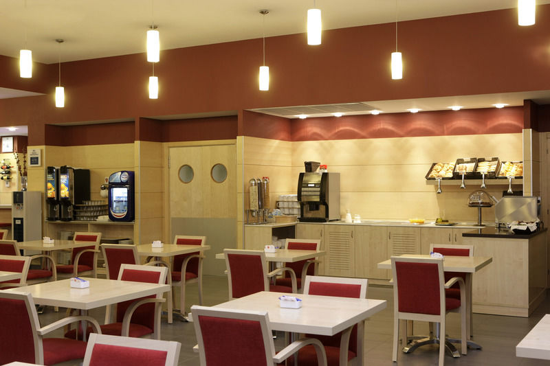 Express Airport By Ihg