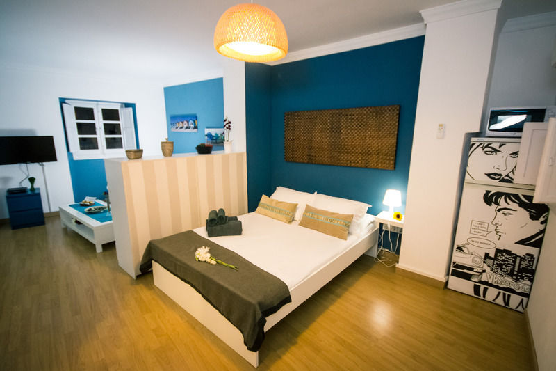 Holidays 2 Hotel
