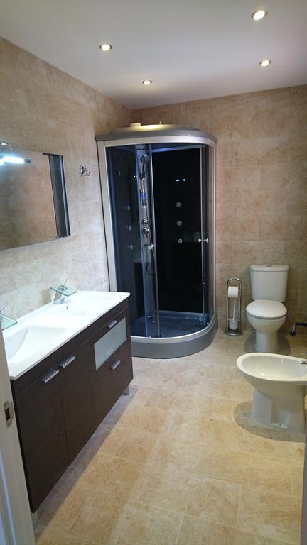 Villa Buenavista - Sea View, Private Heated Pool, Spa, 5 Bedrooms *