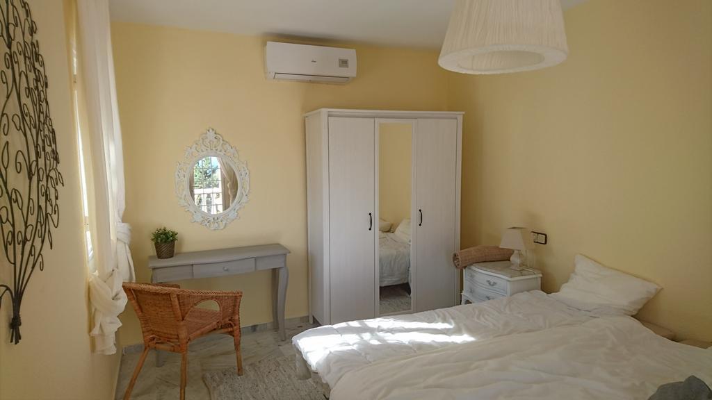 Villa Buenavista - Sea View, Private Heated Pool, Spa, 5 Bedrooms *