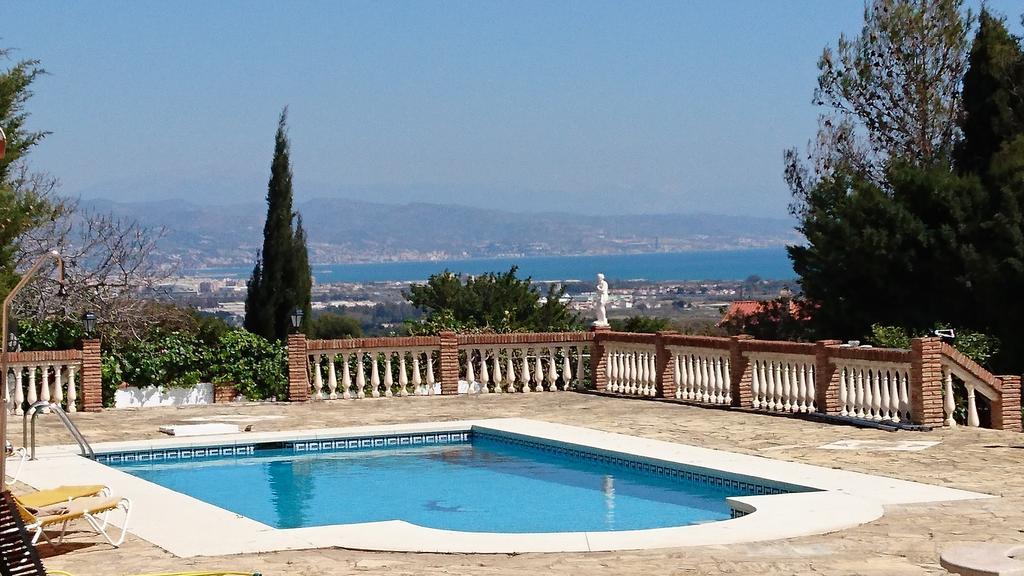 Villa Buenavista - Sea View, Private Heated Pool, Spa, 5 Bedrooms *