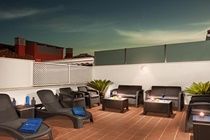 Del Pintor Aparthotel
