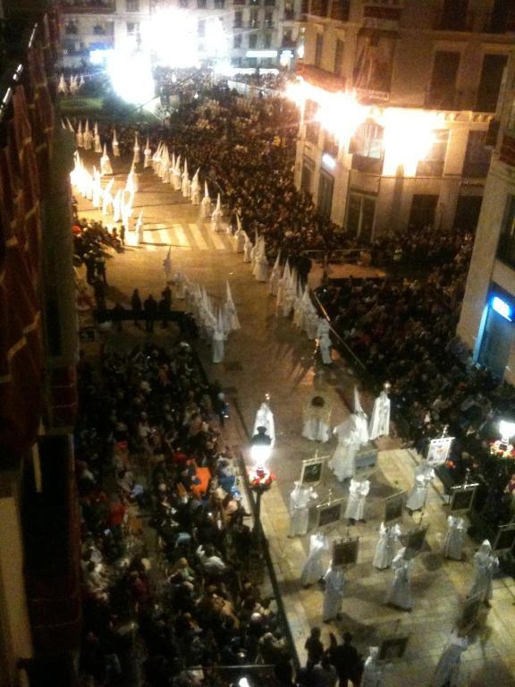 Larios *