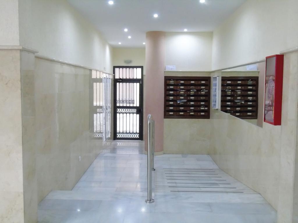 A&n Eduardo Ocon, Center Apartment *