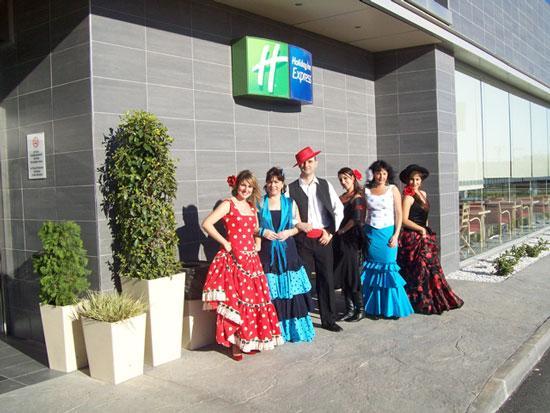 Hotel Express Airport By Ihg