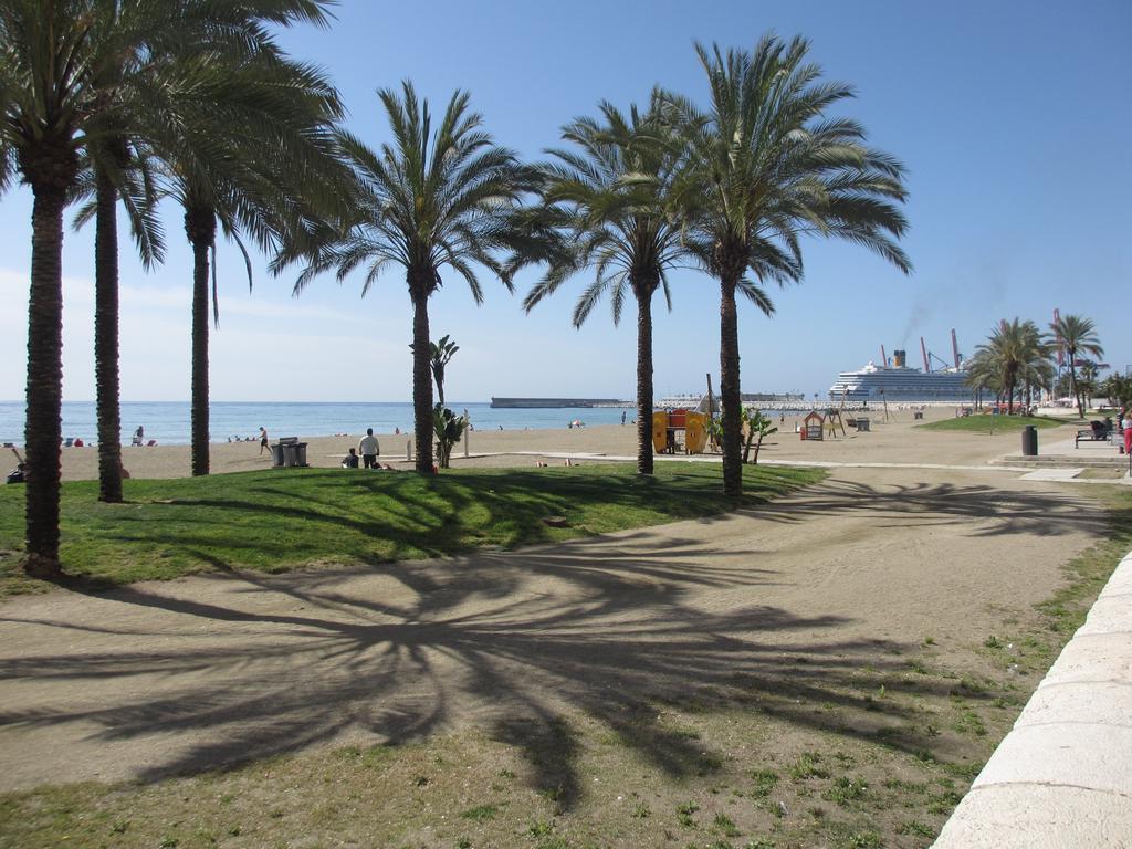 Playa Malagueta-canovas, 8 Personas Apartment Málaga