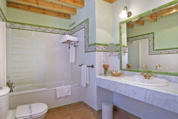 Country house Cortijo La Reina Malaga