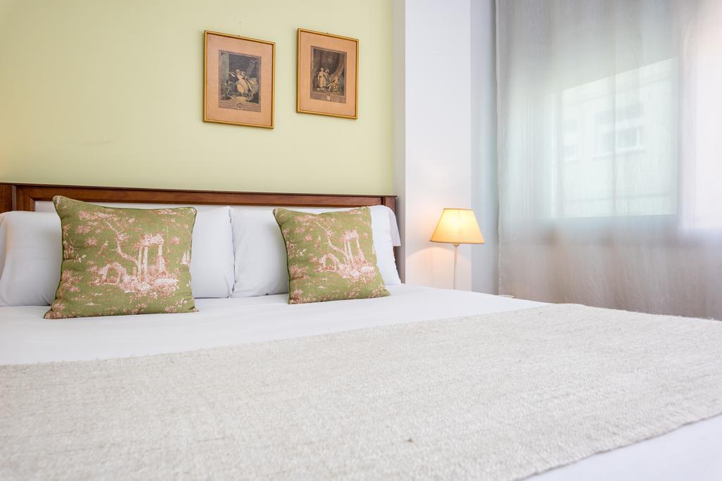 Victoria Premium * Malaga