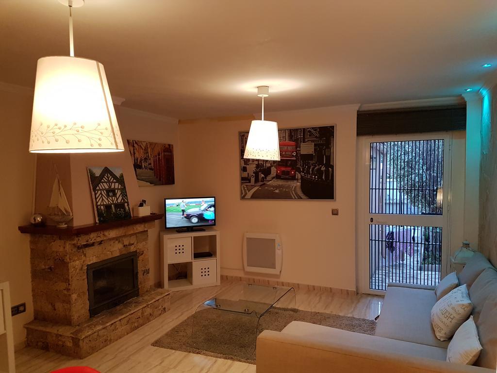 Holiday home Elegant House Cerrado De Calderon Malaga