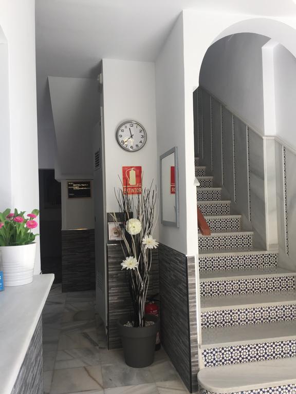 Centro (adults Only) Hostel *