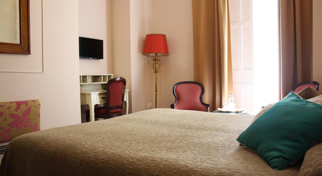 La Casa Azul + Bed & Breakfast