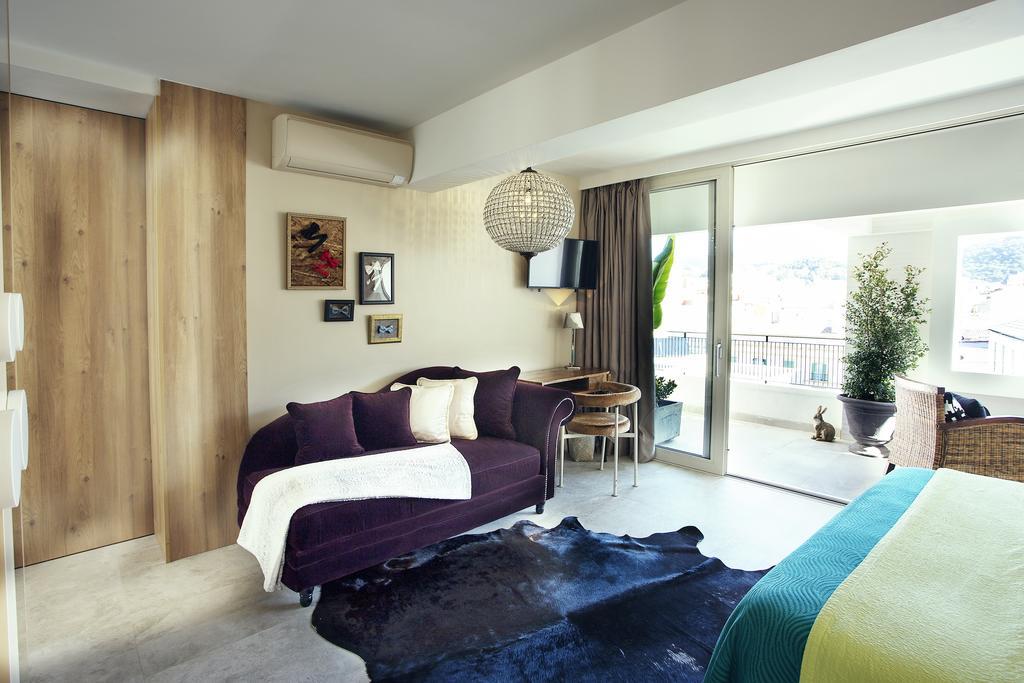 Luxury Cabaret Appartement *