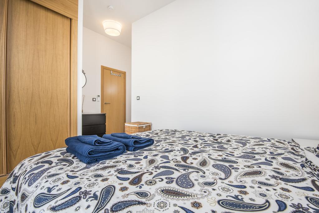 Jinetes Penthouse In By Solaga Homes Appartement *