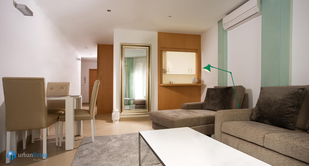Urbanliving Fajardo Apartment *