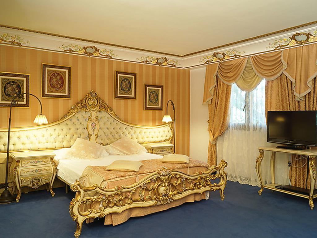 With Private Pool,near The , Bbq, Wifi Malaga