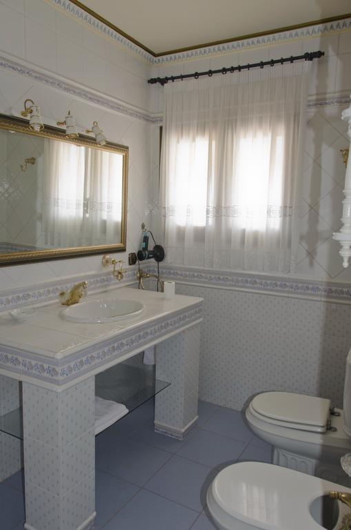 Villa With Private Pool,near The , Bbq, Wifi Malaga