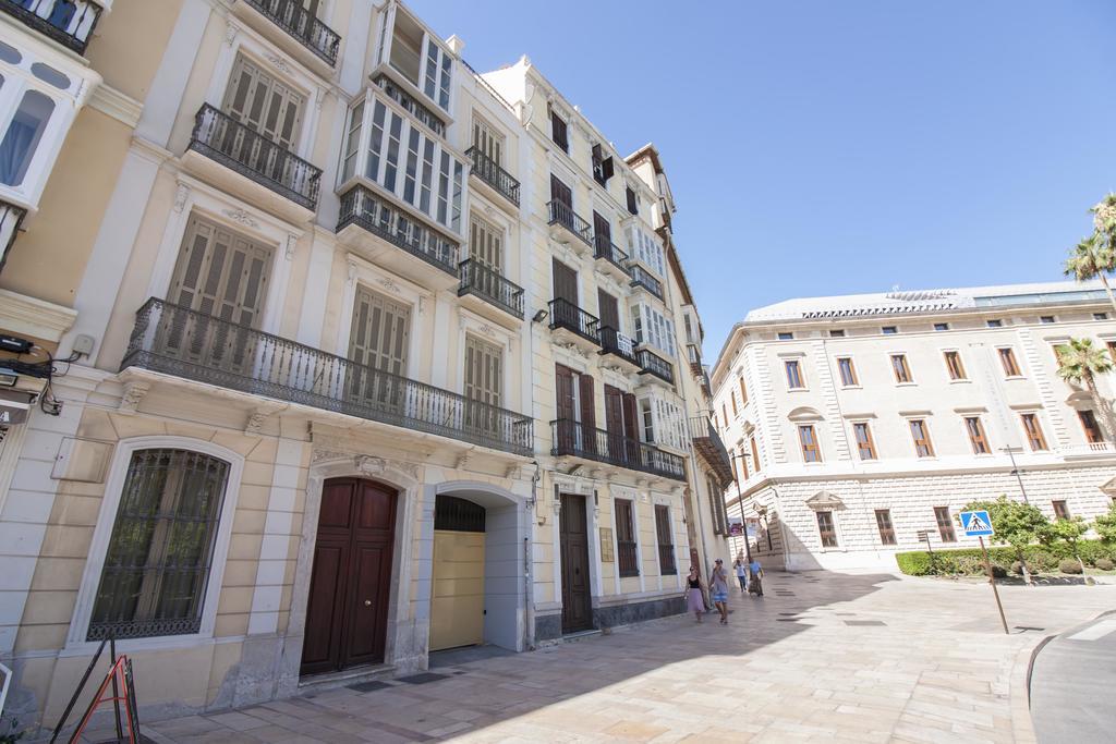 Cortina ! Malaga