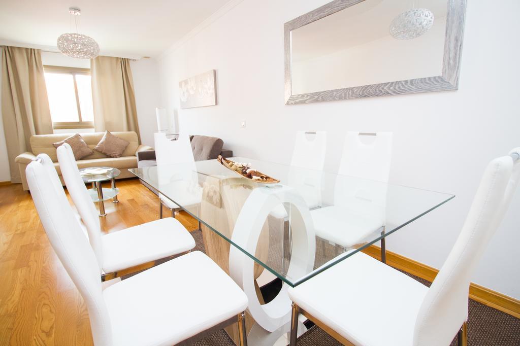 Apartment Wonderstays La Estacion