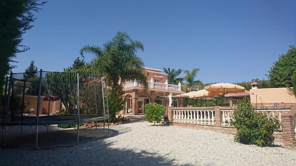 Villa Buenavista - Sea View, Private Heated Pool, Spa, 5 Bedrooms