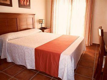 Hotel Casa Vazquez 2*