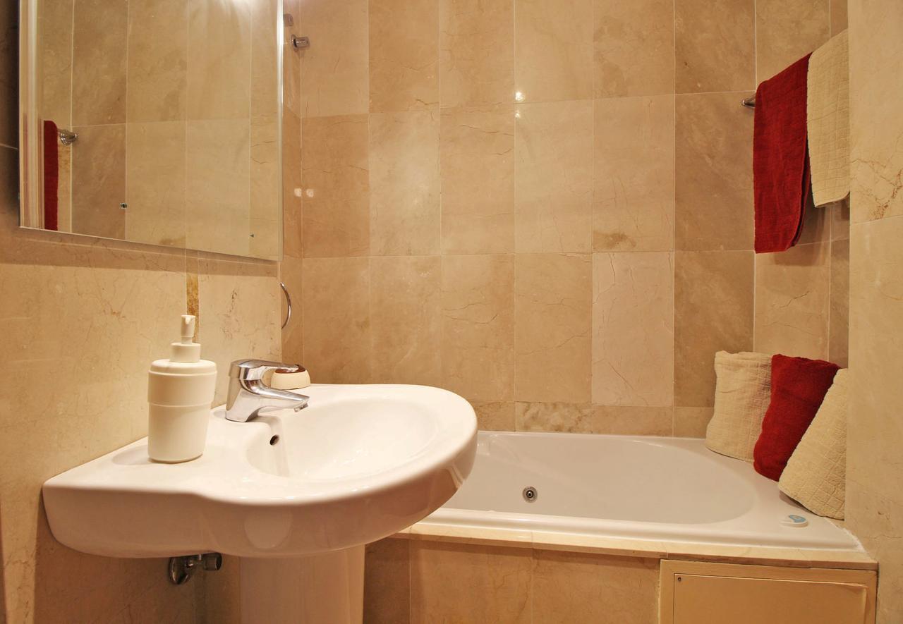 Del Parque Flats - Cervantes Apartment Malaga