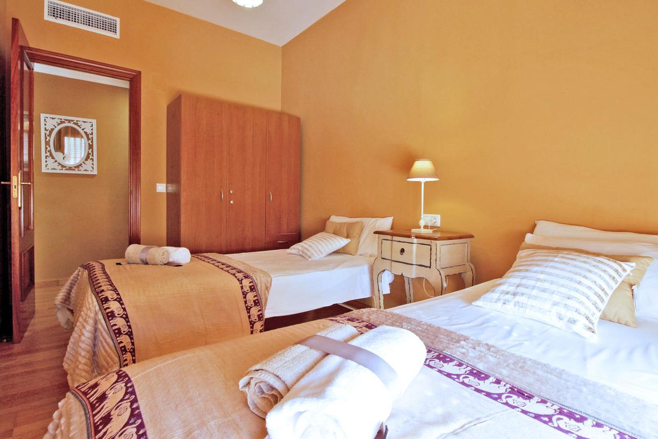 Del Parque Flats - Cervantes Apartment *