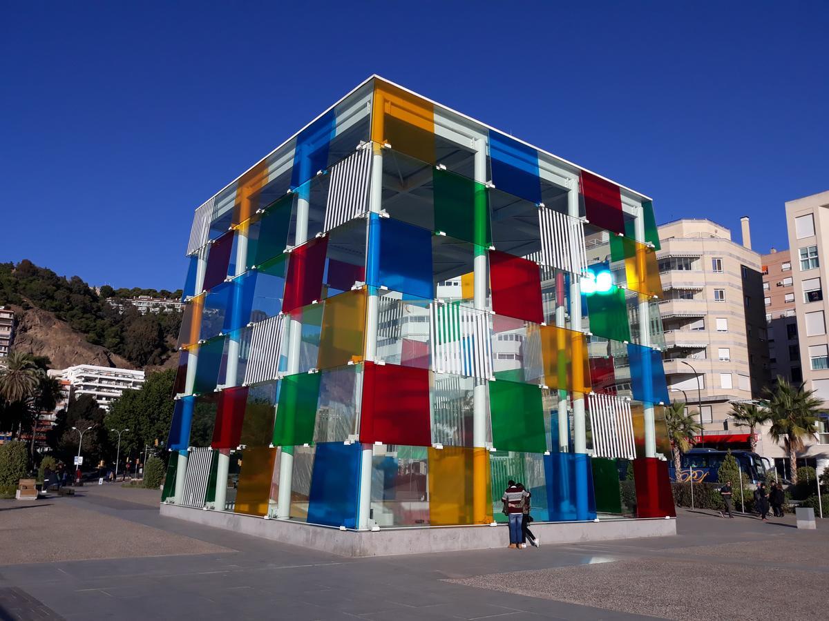 Apartment & Away In The Heart Of Historical Town Of Malaga