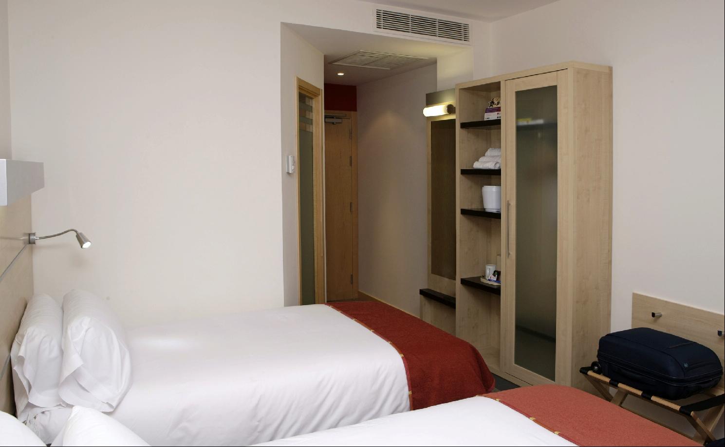 Express Airport By Ihg