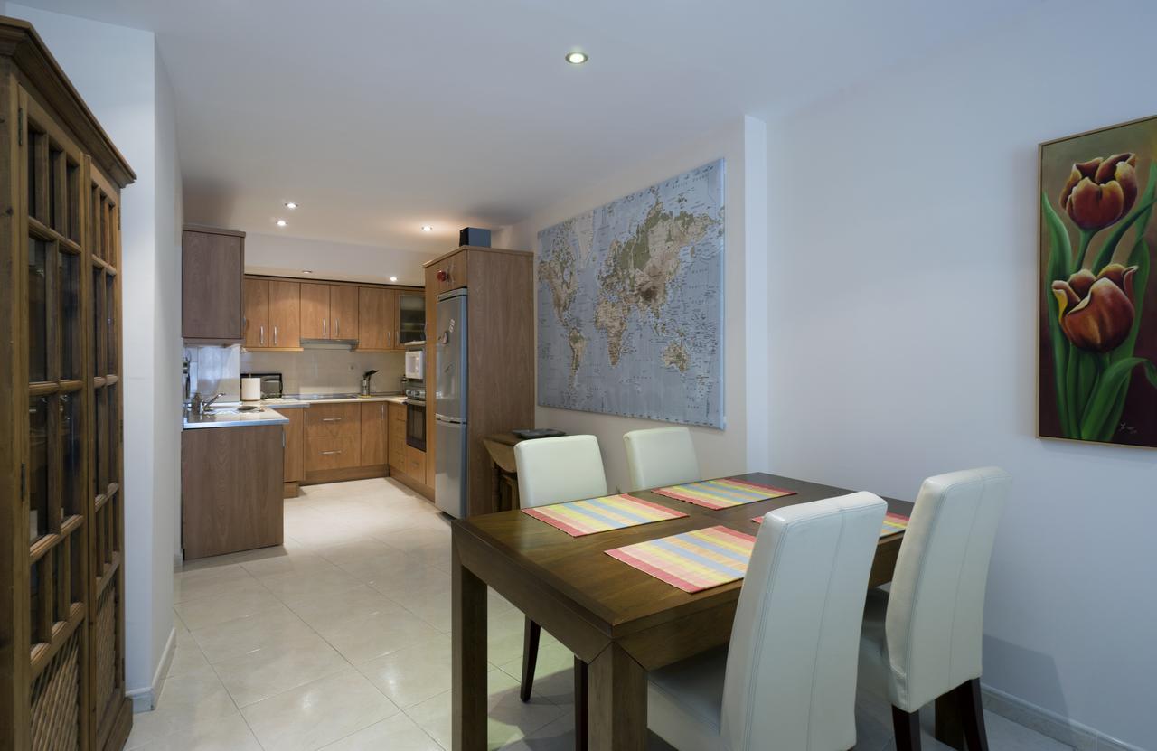 Apartment Plaza De Las Flores