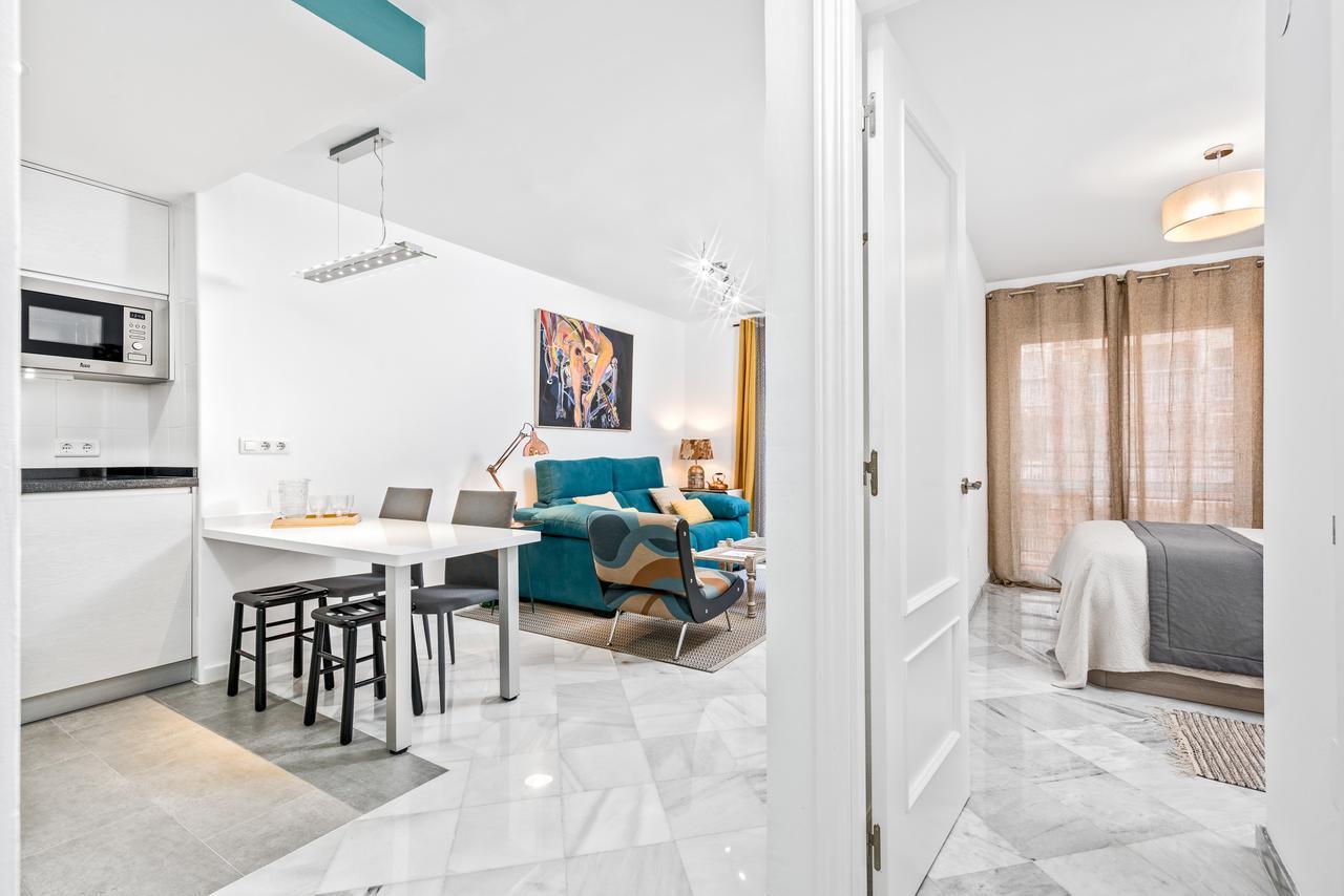 Iloftmalaga Sostoa Apartment