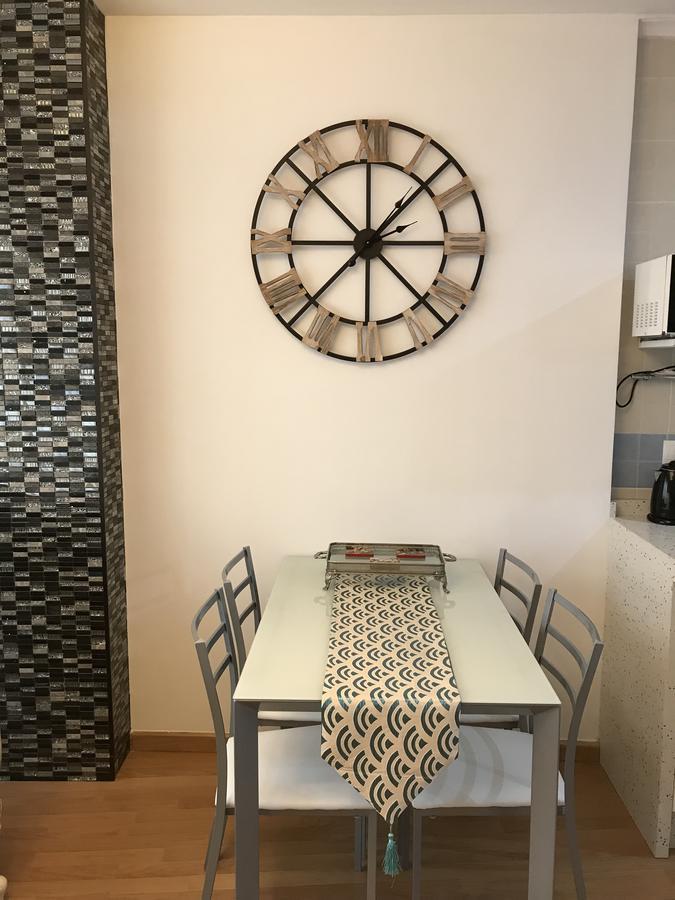 Las Flores Apartment