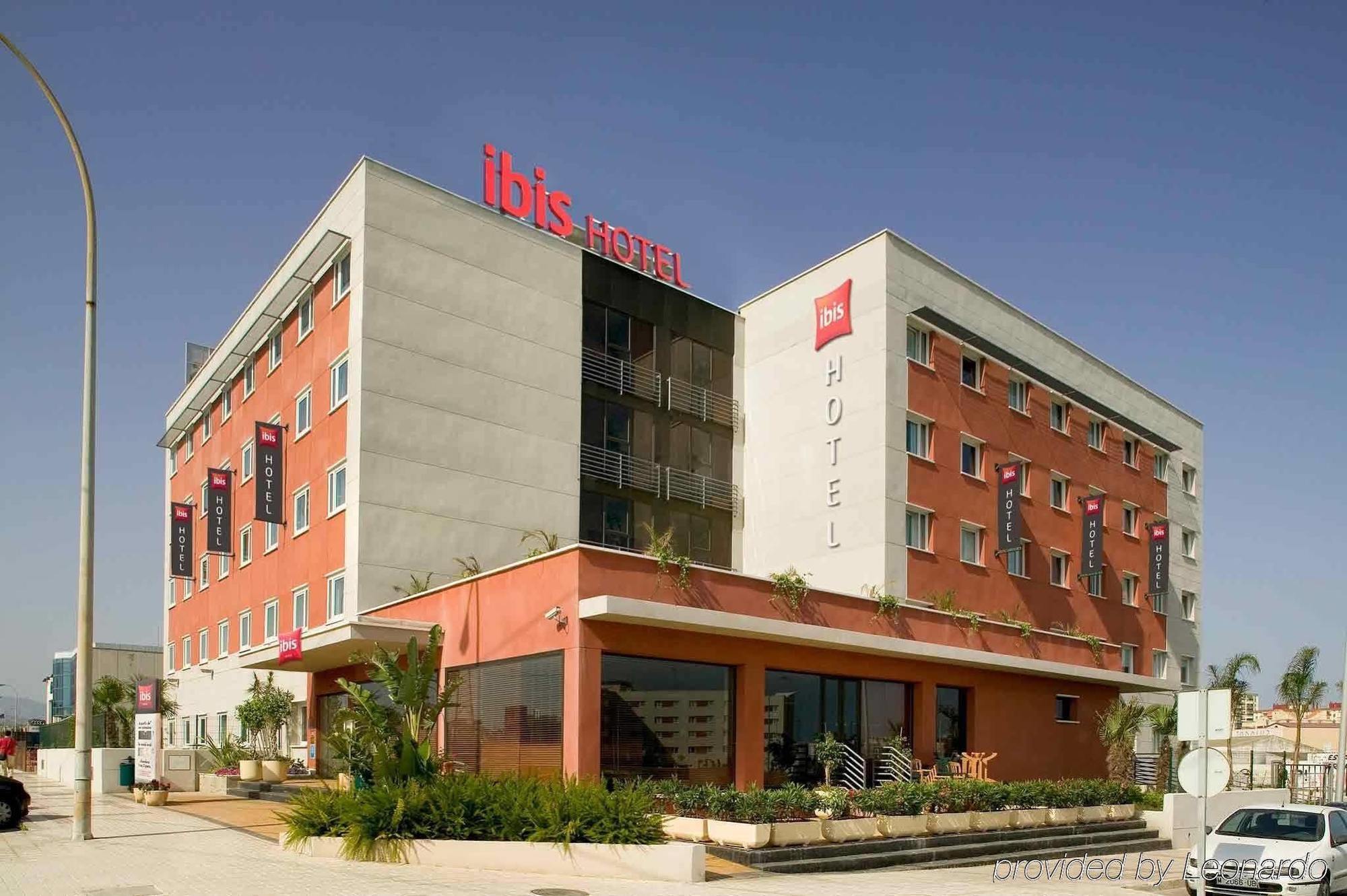 Ibis Budget Aeropuerto Avenida De Velazquez 2*