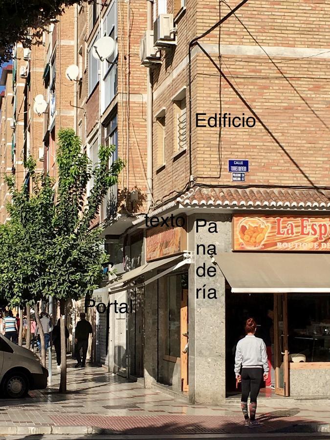 Homestay Cerca De Aeropuerto, Metro ,bus Malaga