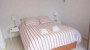 Decada Apartment