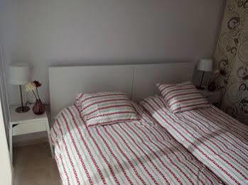Decada Apartment *