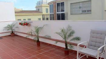 Decada Apartment *